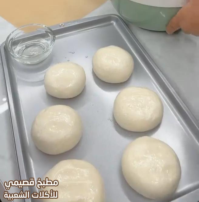 صور طريقة وصفة خبز التميس السعودي في الخبازة الكهربائية سهل وسريع ولذيذ من المطبخ القصيمي السعودي الشعبي