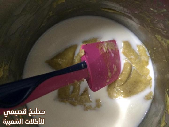 طريقة عمل مديدة الحلبة بالصور sudanese madeeda hilba recipe